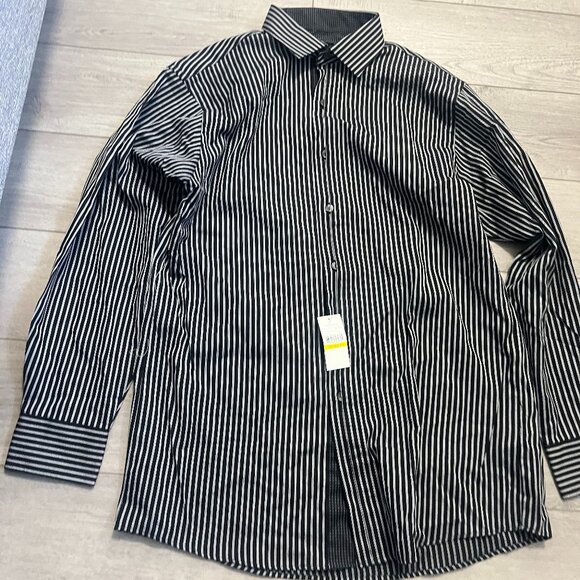 Men's Van Heusen Long Sleeve Dress Shirt 15/15.5 NWT Black/White Stripe - Picture 1 of 4